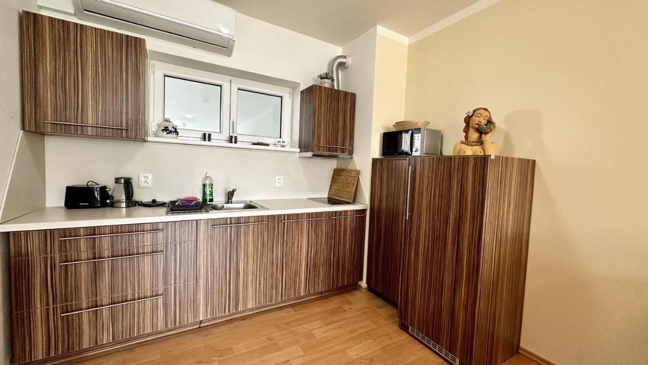 Ubytovani Trebon - Apartmany Rozmberk, Svet A Bastyr Buitenkant foto