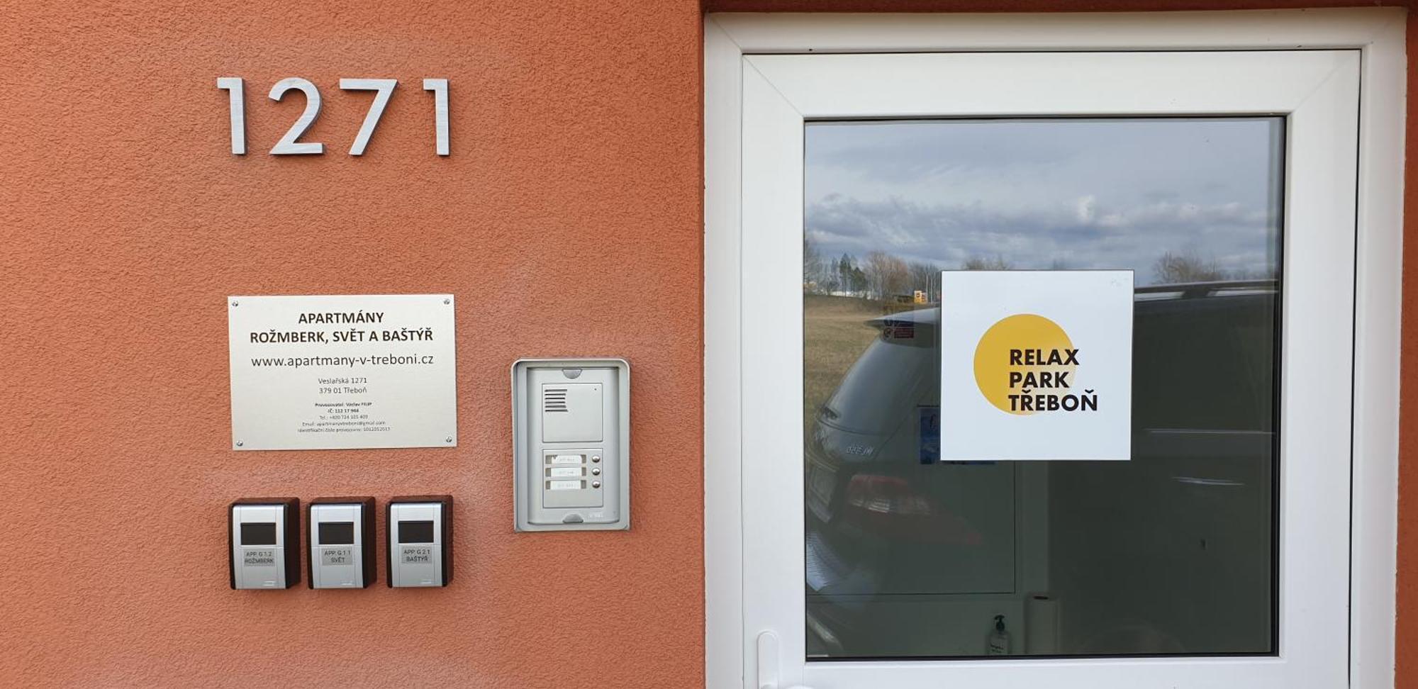 Ubytovani Trebon - Apartmany Rozmberk, Svet A Bastyr Buitenkant foto